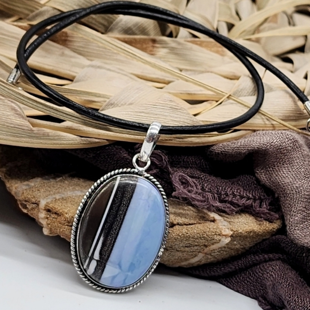 Genuine Owyhee Blue Opal Stone Rhodium/925 Silver Pendant Leather Necklace